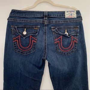 True religion flare low waisted jeans! Raspberry red colour way ❤️ rare!